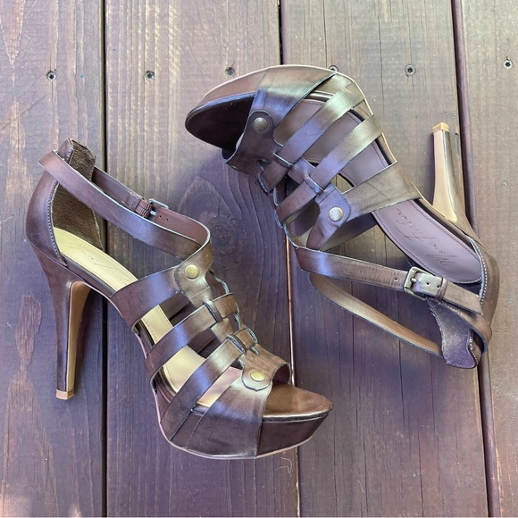 Marc Fisher MFCREEKS2 Brown Heels - Picture 3 of 5